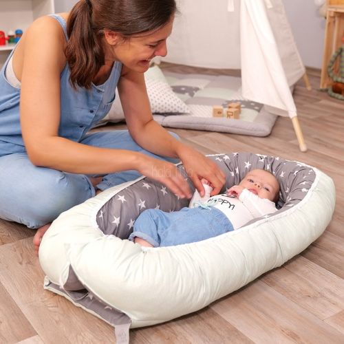 Ullenboom-Lifestyle-Cocoon-Krabbeldecke-Mint-Grau(2)