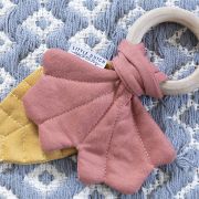 Knistertuch Greifling Blatt Gelb/ROT Little Dutch